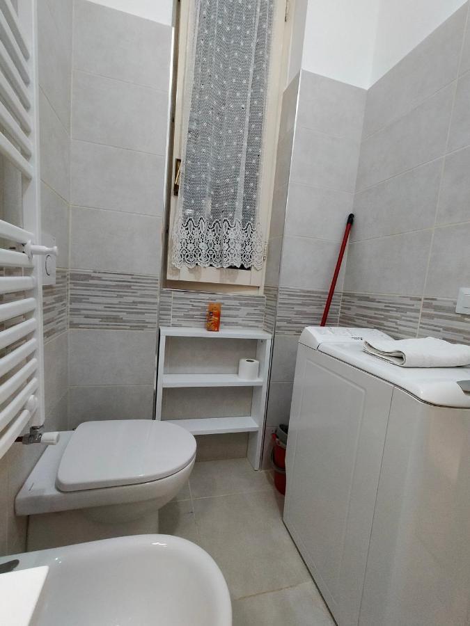 Central Guesthouse Cir 015146-Cni-01484 Милан Экстерьер фото