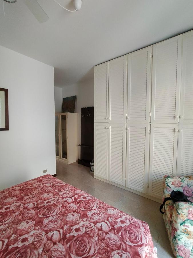 Central Guesthouse Cir 015146-Cni-01484 Милан Экстерьер фото